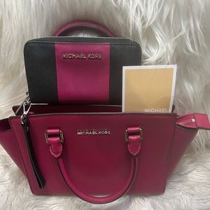 Authentic Michael Kors Selma Saffiano Leather Raspberry Satchel Handbag & wallet